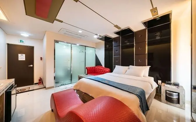 Jeju Queen Self Check-in Motel - Oda
