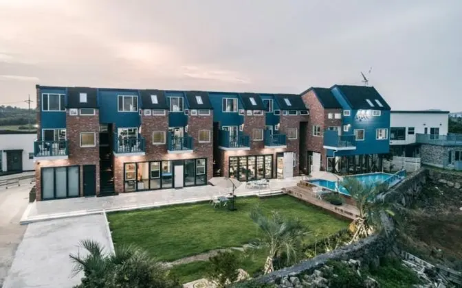Jeju Romance Papa Pension