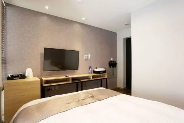 Jeju Slim Hotel