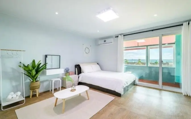 Jeju Sunny Pension
