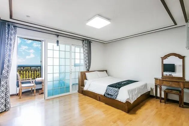 Jeju View Of Sea Pension - Oda