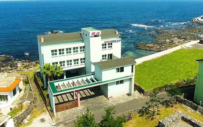 Jeju Wave Sound Nearby Pension