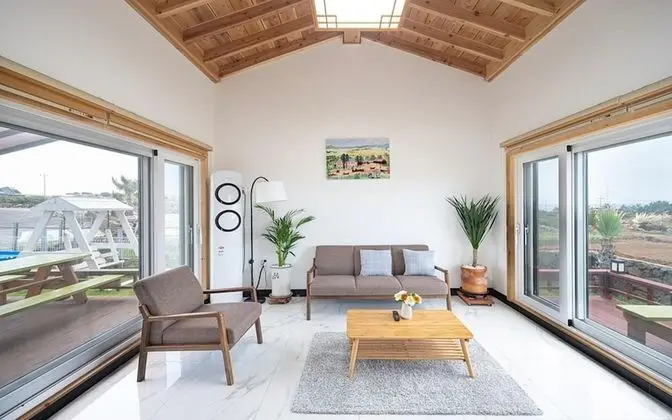 Jeju Yongstay Unshared House - Oda