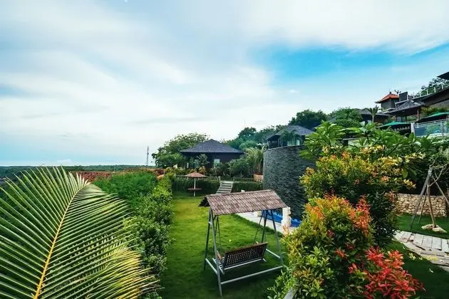 Jenggala Hill