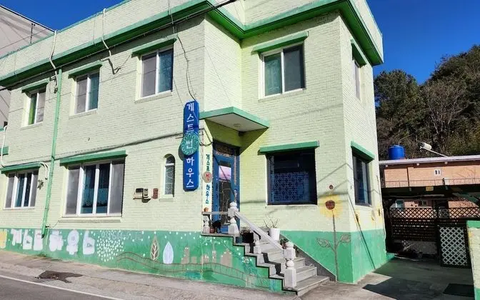 Jeongdongjin Sun Guest House
