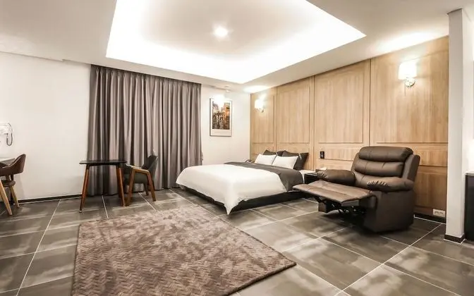 Jeongeup Castle Self Check-in Motel