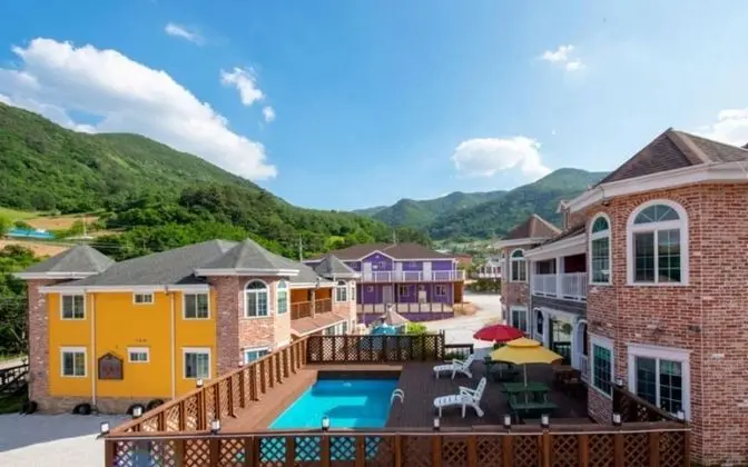 Jeongseon Maple Pension