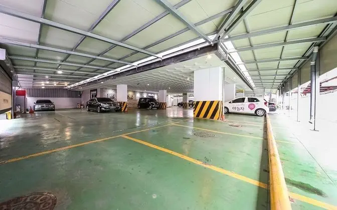 Jeonju Deokjin-dong Hotel Hidden - Misafir Tesisleri ve Hizmetleri