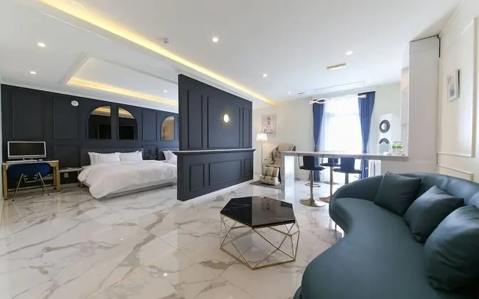 Jeonju Geumamdong Carlton Hill Hotel