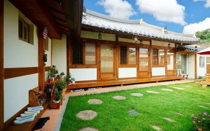 Jeonju Hanok Village Dream Hanok Stay - Dış Mekan