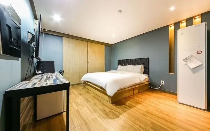 Jeonju Junghwasan-dong Q