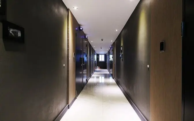 Jeonju Junghwasandong Towsome Stay - İç Mekan