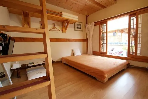 Jeonju Keun Judaengi Hanok Stay - Oda