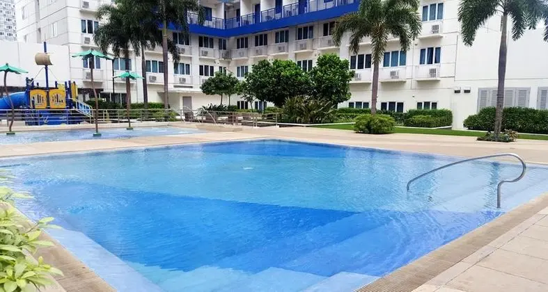 Jericho's Place at Sea Residences - Havuz