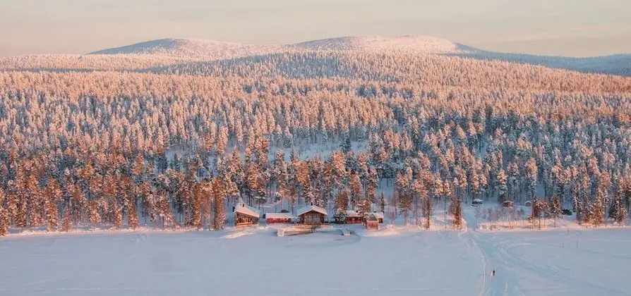 Jeris Hotel & Cabins