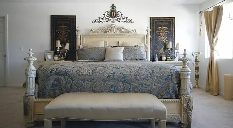 Jewel Estates - Golf Cribs