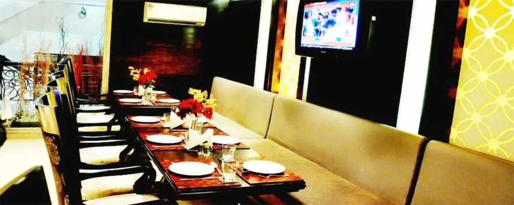 Hotel Jewel Palace - Yerinde Yemek