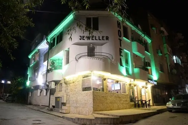 Hotel Jeweller