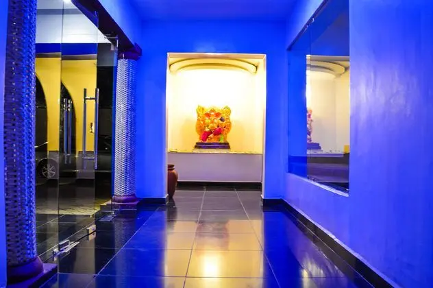 Jewelstone Hotel - Genel