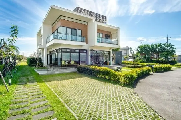 Jiaoxi 320 B&B