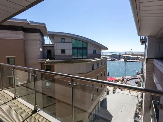 Jibe Ho, Poole