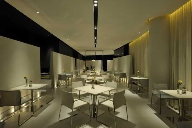 Jida Zhuhai Jiuzhou Avenue Store Jinjiang Inn - Yeme / İçme