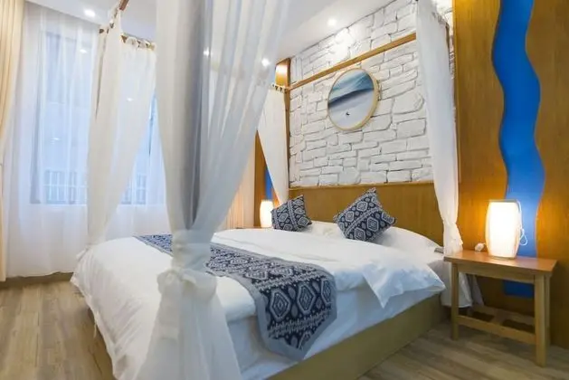 Jiesu Renwen Guest House - Oda