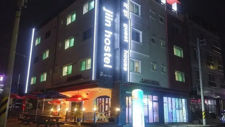 JIIN Hostel & Guesthouse