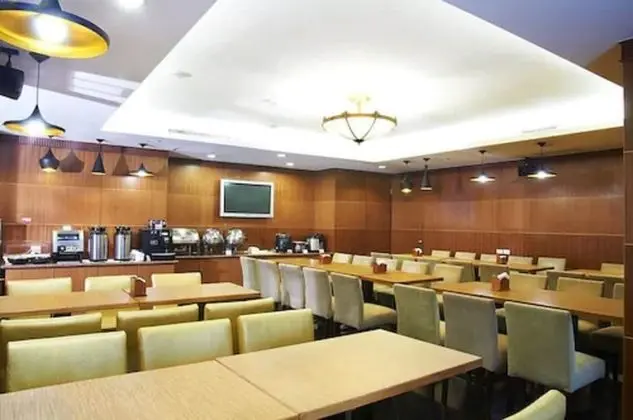 Jing Jing Holiday Hotel - Yerinde Yemek