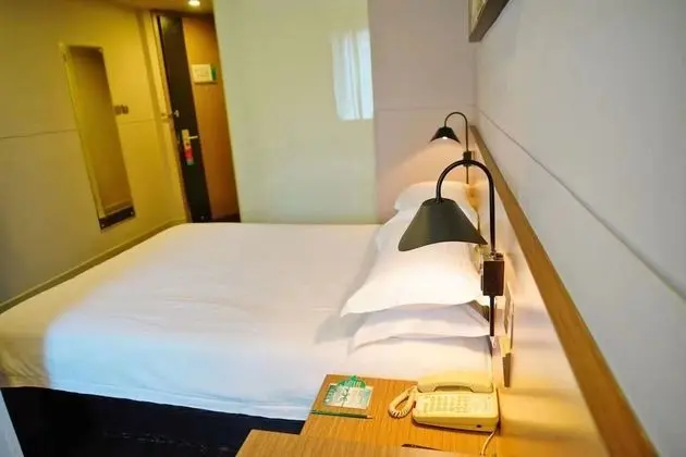 Jinjiang Inn Select Shanghai Expo Dezhou Road - Oda