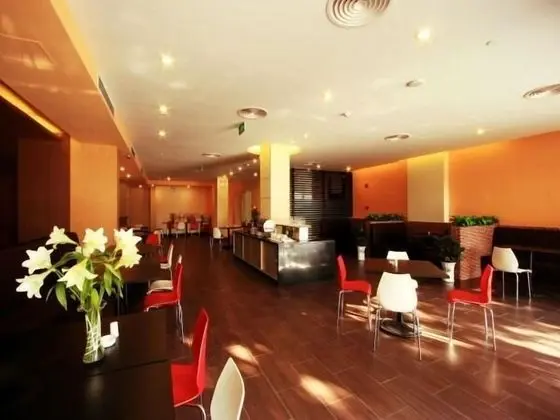 Jinjiang Inn Style Zhongshan Lakeside - Yerinde Yemek