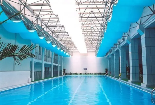 Jinjiang West Capital International Hotel - Havuz