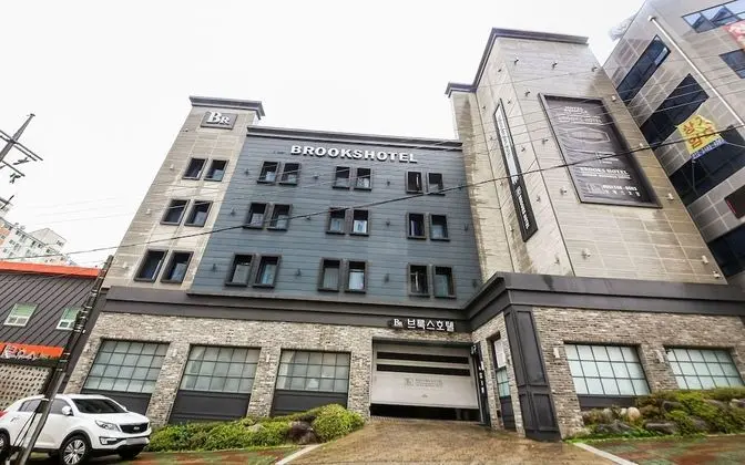 Jinju Brooks Hotel