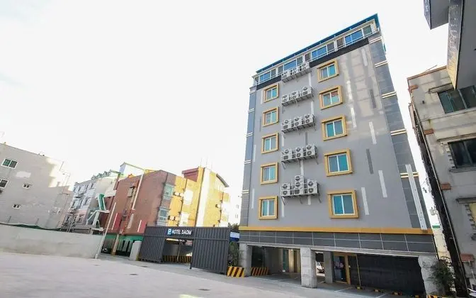 Jinju Hotel Daom