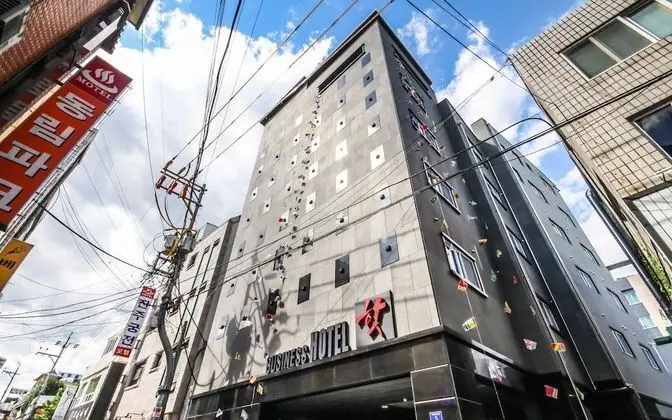Jinju Hotel Hot