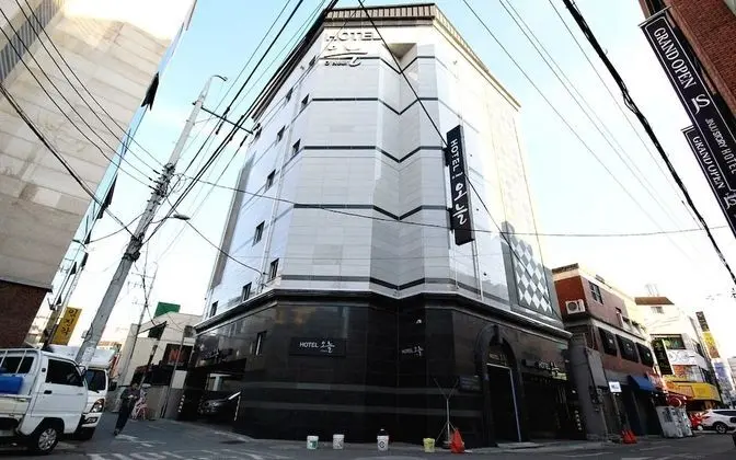 Jinju Hotel Oneul