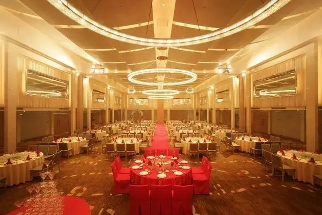Jinling Plaza