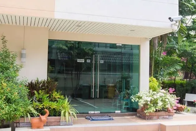 Jitthamas Residence - Dış Mekan