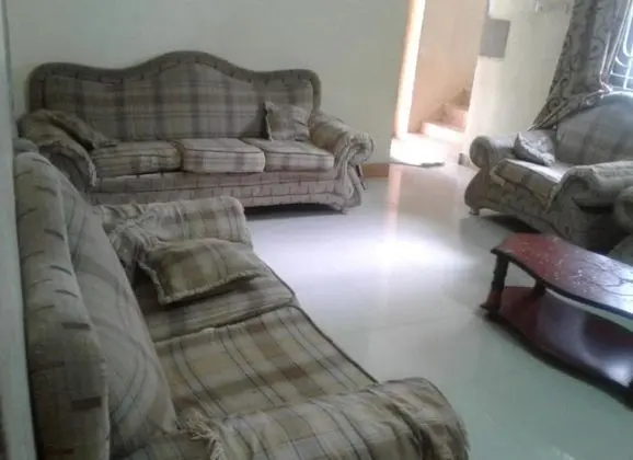 JJ&JE Family House