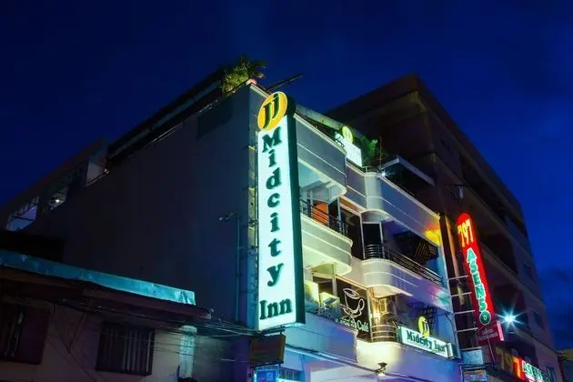 JJ Midcity Inn