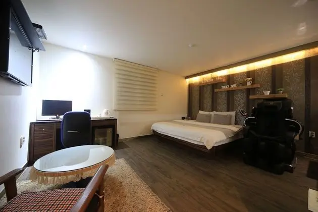 JJAK Boutique Hotel