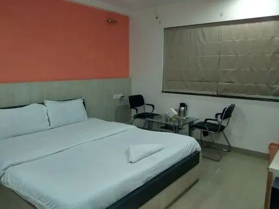 JK Rooms 122 Shaheen Lodging & Boarding - Oda