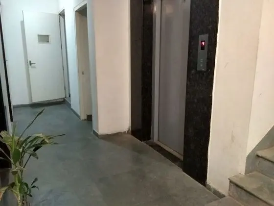 JK Rooms 132 Parkland Service Apartment - Lobi