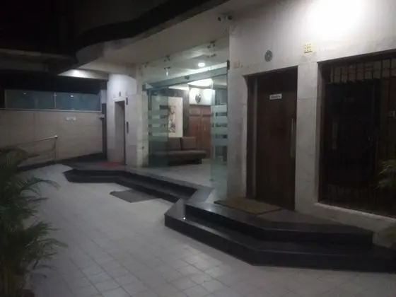 JK Rooms 141 Peanut -Nr Central Mall - Lobi