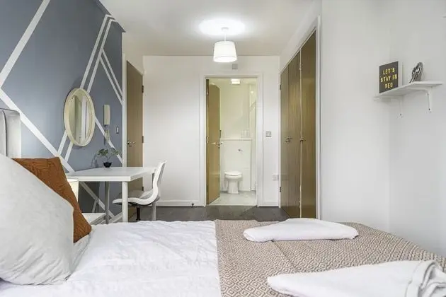 JKG Property Solutions Presents Cosy City Apartment - Oda