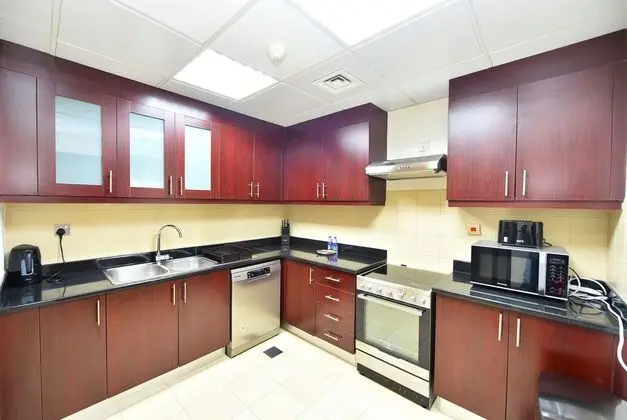 JKN - Luxury 2 BR next to the JBR Beach - Mutfak
