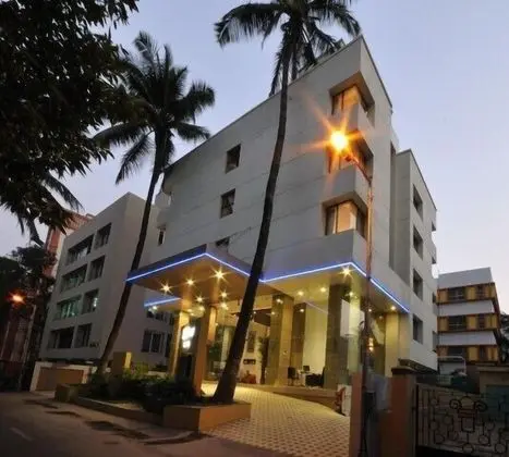 JM Four Hotel