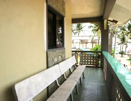 Joan Beach Resort - Lobi