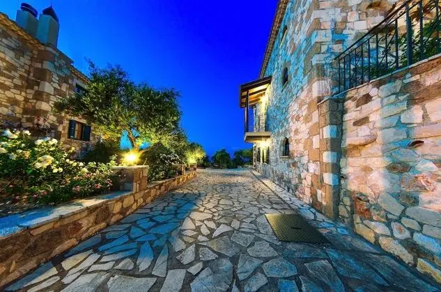 Joanna's Stone Villas - Dış Mekan