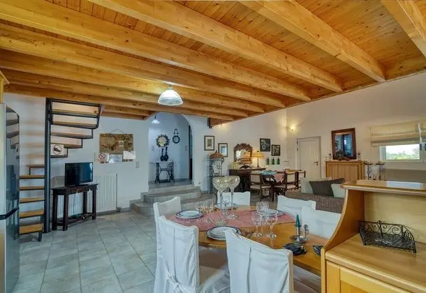 Villa John Dimeon With Private Pool - Yerinde Yemek